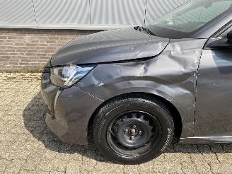 Peugeot 208 1.2 PureTech Active Airco, PDC, Apple Carplay & Android Auto picture 13