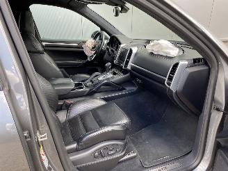 Porsche Cayenne GTS 3.6 V6 440pk Bose, Sportchrono, Camera, Stoelverwarming Voor/Achter, Verwarmd Stuurwiel, LED| picture 30