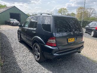 Mercedes ML 55 amg picture 4