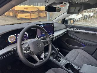 Volkswagen Golf 8.5 Hatchback 1.5 TSI picture 9