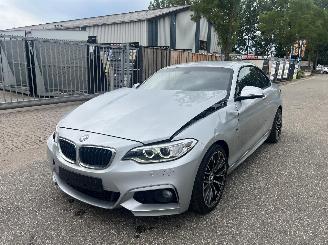 Unfallwagen BMW 2-serie 220i M Coupé /4