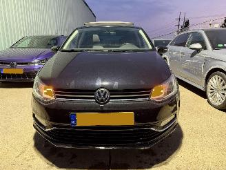 Volkswagen Polo 1.2 TSI Highline Pano Stoelverwarming picture 4