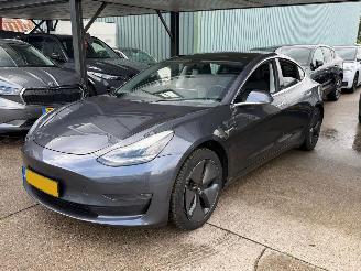 damaged passenger cars Tesla Model 3 Long Range AWD 75kwh NAP 2019/12
