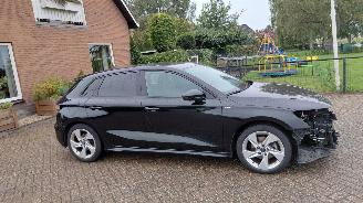 Audi A3 1.0 tfsi  110pk navi  s line picture 1