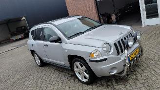 Voiture accidenté Jeep Compass 2.4i  125kw   airco  navi 2009/5