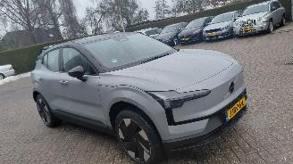 Voiture accidenté Volvo EX30 69kwh   272pk navi clima 2025/10