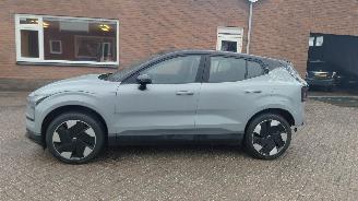 Volvo EX30 69kwh   272pk navi clima picture 3