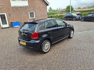 uszkodzony samochody osobowe Volkswagen Polo 1.2 tsi  66kw 5drs airco 2012/8