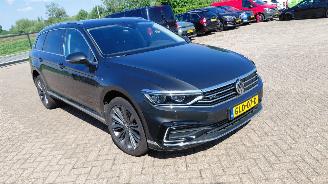 Voiture accidenté Volkswagen Passat 1.4 tsi  156pk   75pk  automaat 2020/9