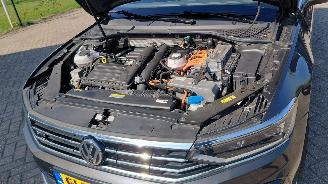 Unfallwagen Volkswagen Passat 1.4 tsi  156pk   75pk  automaat 2020/9