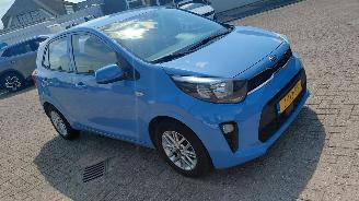 Unfallwagen Kia Picanto 1.0i dpi  dynamic line airco lmv  navi 2020/8
