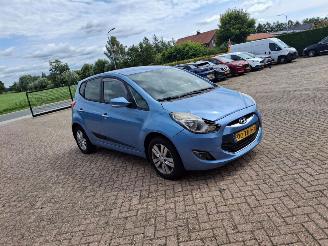 Avarii autoturisme Hyundai Ix20 1.6i  125pk  automaat   clima 2012/2