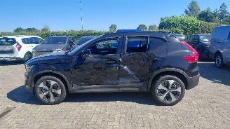 Unfallwagen Volvo XC40 2.0 b4 hybrid clima navi 2026/3