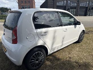 Seat Mii 1.0 SPORT DYNAMIC AIRCO BOUWJAAR 2014  3999 EURO VAST! picture 4