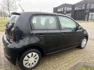 Volkswagen Up! 1.0 BLEUMOTION LICHTE SCHADE! 151000 KM BOUWJAAR 2019 5500 EURO picture 5