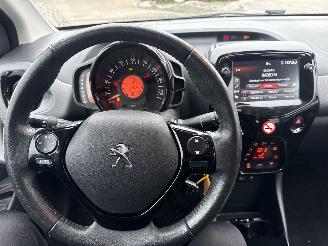 Peugeot 108 1.0e VTI ALLURE LICHTE SCHADE BOUWJAAR 2022  6999 EURO VAST picture 12