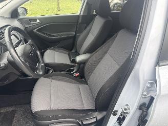 Hyundai I-20 ACTIVE NIEUW MODEL RIJDBARE SCHADE! BOUWJAAR 2020 5999 VAST picture 8