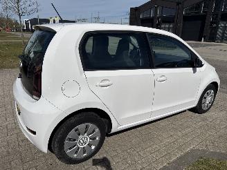 Volkswagen Up! 1.0 UP! LICHTE SCHADE! 2e EIGENAAR BOUWJAAR 2019  5650 EURO picture 4