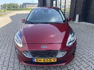 Ford Fiesta 1.0 AUTOMAAT TITANIUM RIJDBARE SCHADE BOUWJAAR 2017 7850 EURO picture 2