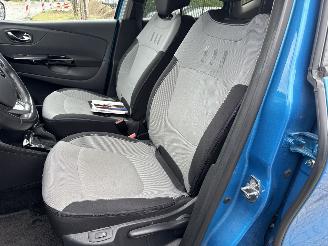 Renault Captur 1.2 TCE DYNAMIQUE AUTOMAAT RIJDBAAR BOUWJAAR 2016  6150 EURO picture 9