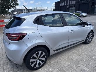 Renault Clio 1.0 90 EQUILIBRE BOUWJAAR 2023  67945 KM VASTE PRIJS 8150 EURO picture 4