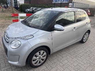 damaged passenger cars Citroën C1 1.0 VTi FEEL BUMPER SCHADE! BOUWJAAR 2019  4875 EURO VAST 2019/9