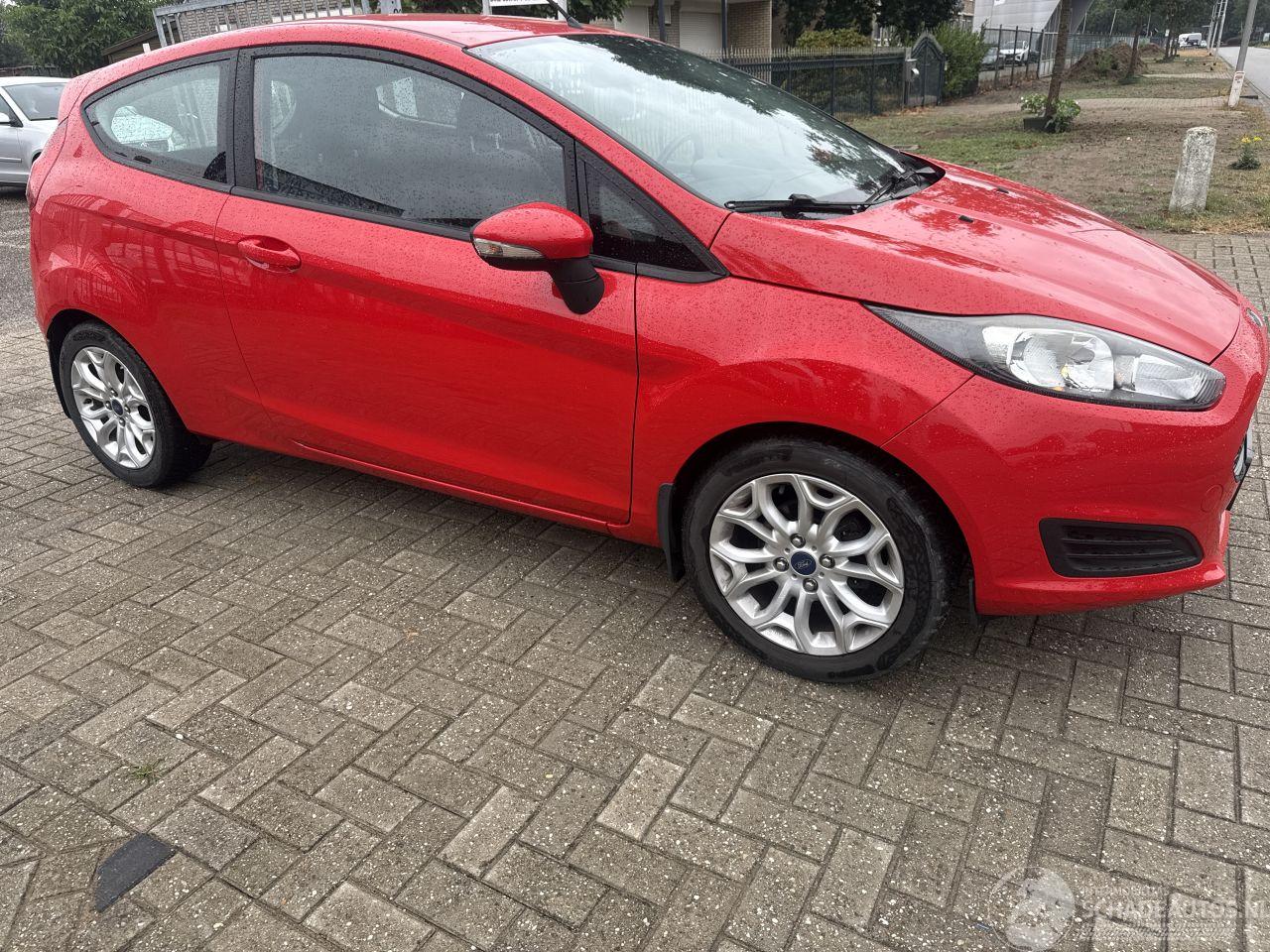 Ford Fiesta 1.0 STYLE 121963 KM NAP! NETTE AUTO BOUWJAAR 2014  4500 EURO