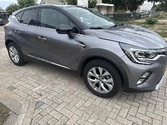 Coche accidentado Renault Captur 1.0 100 INTENS 92687 KM RIJDBAAR BOUWJAAR 2020 8750 EURO VAST 2020/6