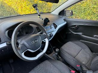 Kia Picanto 1.0 CVVT picture 13