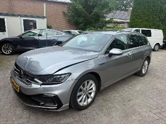 Schadeauto Volkswagen Passat 1.4 TSI PHEV GTE PANO NL AUTO 2023/1