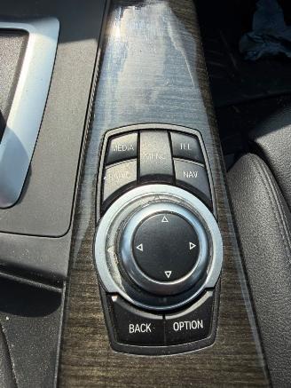 BMW 3-serie 320 I AUT HIGH EXECUTIVE SPORT picture 21