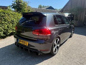 Auto incidentate Volkswagen Golf 2.0 GTI  211PK  5DRS AIRCO NAVI 2010/4