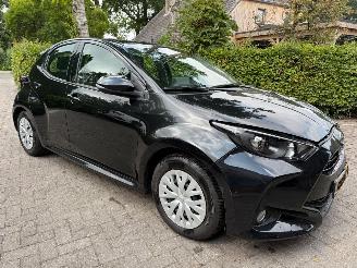 uszkodzony samochody osobowe Toyota Yaris 1.5 HYRBID 25000KM AIRCO CAMERA 2024/4
