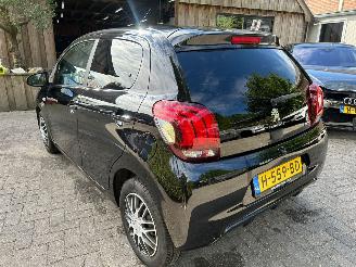 Voiture accidenté Peugeot 108 1.0 ACTIVE 5 DRS NL NETTE AUTO 2020/1