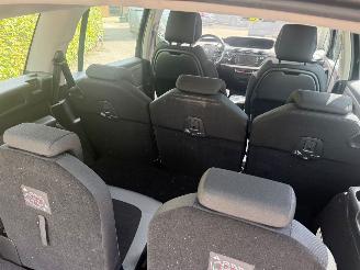 Citroën C4 GRAN PICASSO 1.6 HDI 7P AUT! picture 11