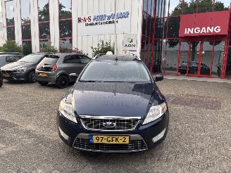 damaged passenger cars Ford Mondeo 2.0-16V TITANIUM 2008/6