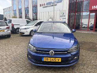 Schadeauto Volkswagen Polo 1.0 TSI COMFORTLINE 2018/1