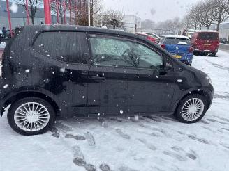 Volkswagen Up! Up! (121), Hatchback, 2011 1.0 12V 75 picture 7