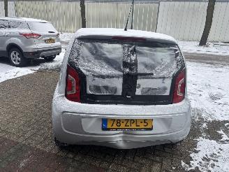 Volkswagen Up!  picture 5