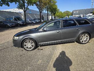 Damaged car Audi S6 AVANT S-LINE QUATTRO 5.2 V10 2009/1