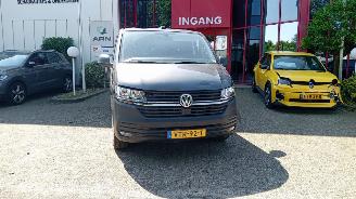 Damaged car Volkswagen Transporter 2.0TDI 81KW L2H1 2023/1
