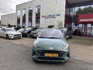 Schadeauto Hyundai I-10 Comfort 2026/1