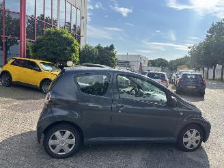 Toyota Aygo GEEN SCHADE picture 7