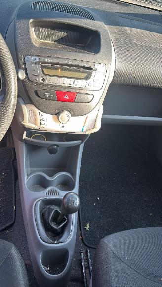 Toyota Aygo GEEN SCHADE picture 10