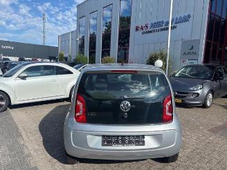 Coche siniestrado Volkswagen Up! Up! (121), Hatchback, 2011 1.0 12V 60 2015/8