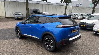 Peugeot 2008 E ALLURE PACK picture 4