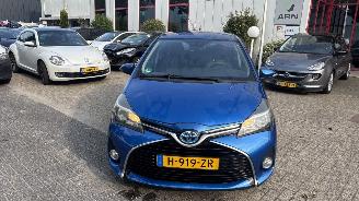 škoda osobní automobily Toyota Yaris HYBRID 1.5 HYBRID LEASE 2014/9
