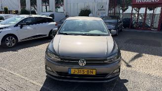 Coche accidentado Volkswagen Polo 1.0 TSI COMFORTLINE 2020/10