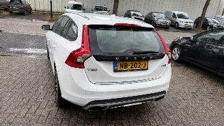 Volvo V-60 TWIN ENGINE 2.4 D5 R-DESIGN picture 5