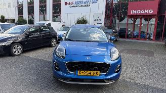 damaged passenger cars Ford Puma 1.0 ECOBOOST HYBRID TITANIUM 2022/10